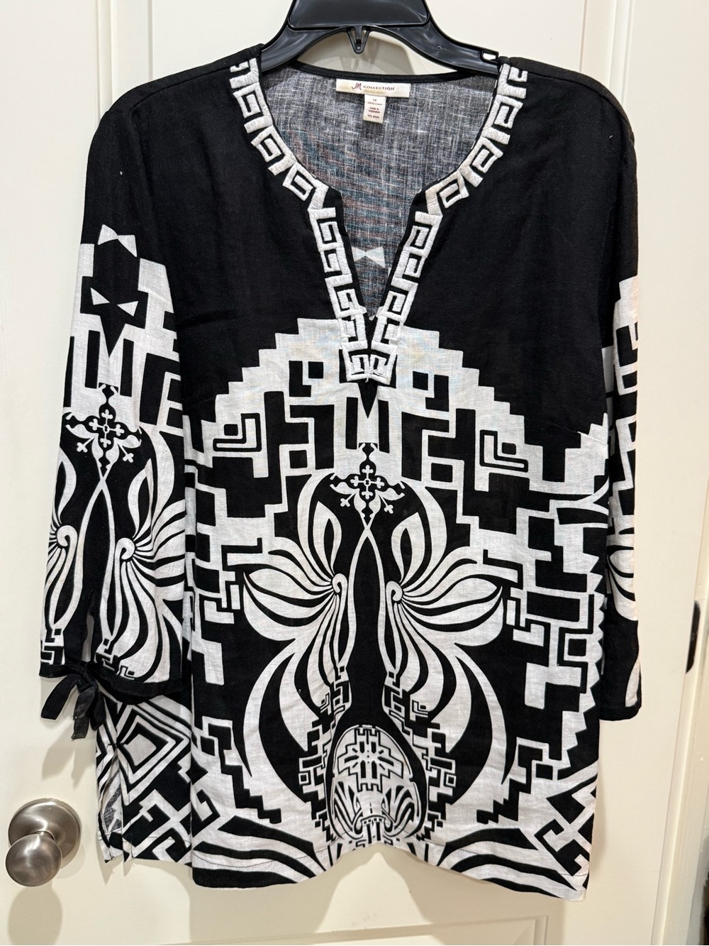 JM Collection Black & White Geometric Embroidered Tunic